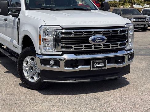 Used 2025 Ford F250 XLT w/ FX4 Off-Road Package AWD/4WD image 3