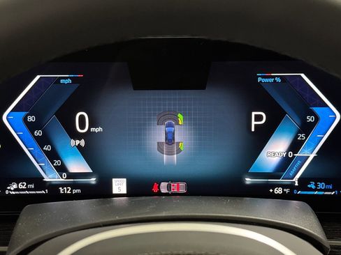 Used 2026 BMW X5 xDrive50e w/ M Sport Package image 18