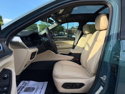 New 2026 Jeep Grand Cherokee L Limited AWD/4WD image 13