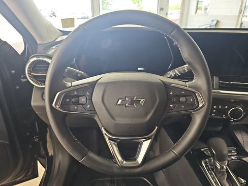 Certified 2026 Chevrolet Trax ACTIV w/ Driver Confidence Package FWD image 22