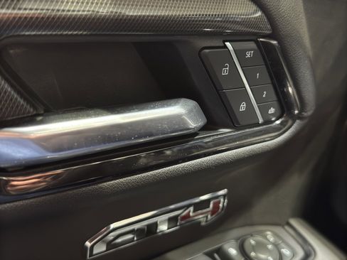 Used 2022 GMC Sierra 1500 AT4 w/ AT4 Premium Package image 39