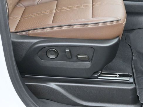 Used 2025 Chevrolet Tahoe High Country w/ Sun And Tow Package image 35