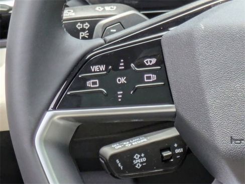 Used 2025 Audi A5 2.0T Premium Plus w/ Premium Plus image 18