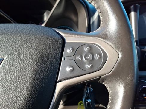 Certified 2022 Chevrolet Colorado Z71 w/ Safety Package image 17