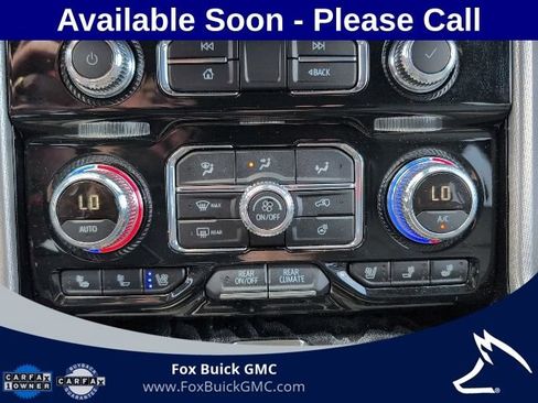 Used 2024 GMC Yukon Denali w/ Advanced Technology Package AWD/4WD image 14