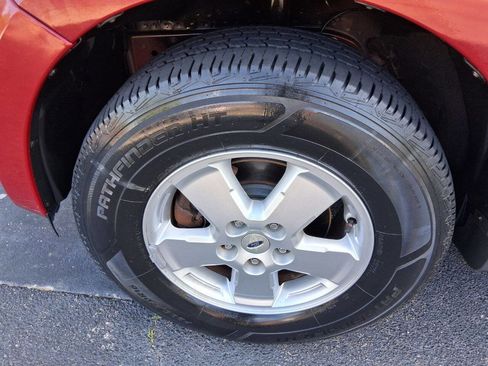 Used 2011 Ford Escape XLT FWD image 23