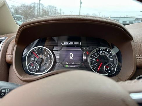 Used 2020 RAM 1500 Laramie image 15