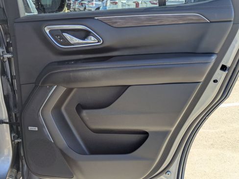 Used 2021 Chevrolet Tahoe LT image 25