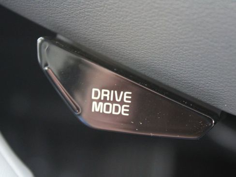 New 2026 Kia Niro EX FWD image 27