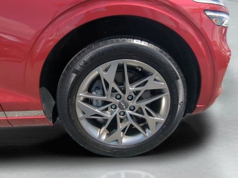 Used 2025 Genesis GV70 2.5T image 11