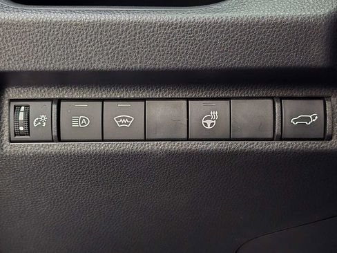 Certified 2024 Toyota RAV4 SE w/ Convenience Package AWD/4WD image 18
