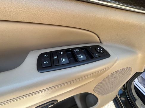 Used 2014 Jeep Grand Cherokee Limited AWD/4WD image 18