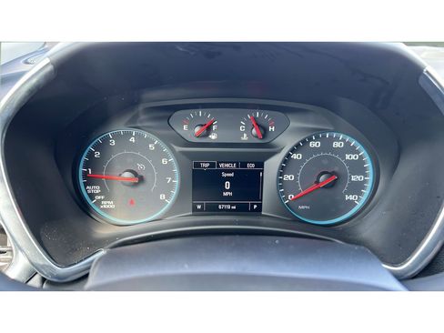Certified 2018 Chevrolet Equinox LT AWD/4WD image 15