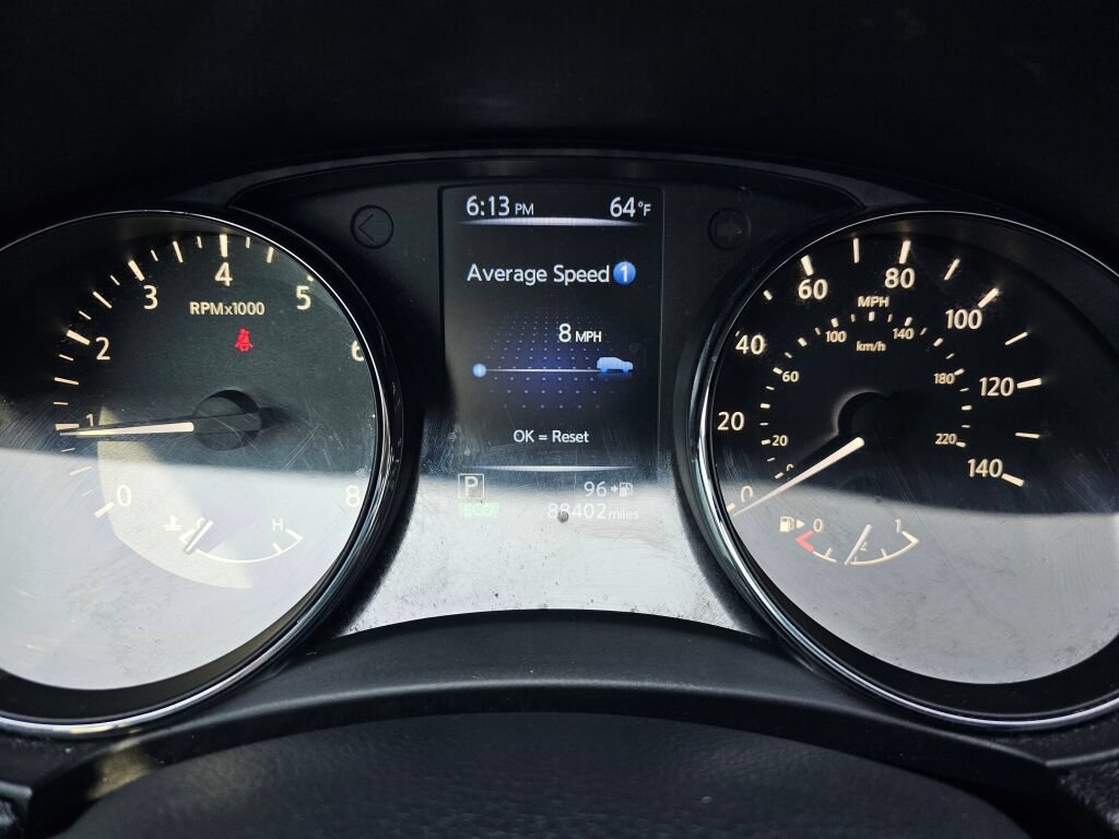 Used 2017 Nissan Rogue SV AWD/4WD image 24