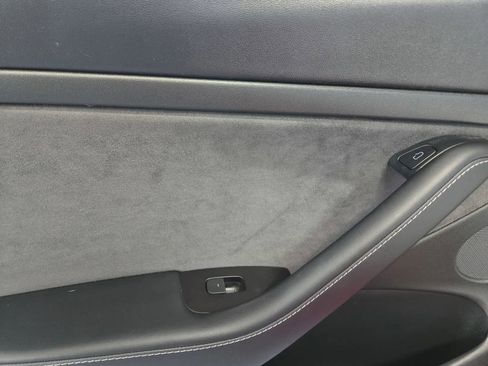 Used 2021 Tesla Model 3 Long Range image 11