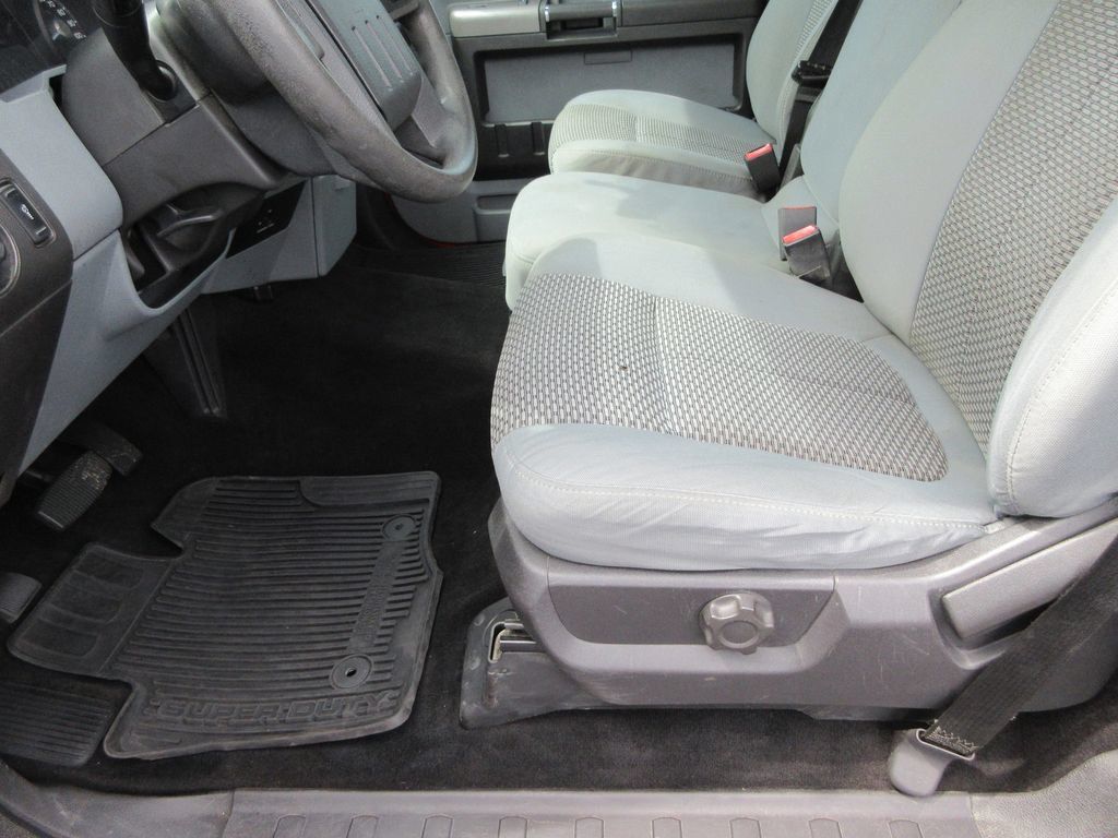 Used 2015 Ford F250 XLT RWD image 15