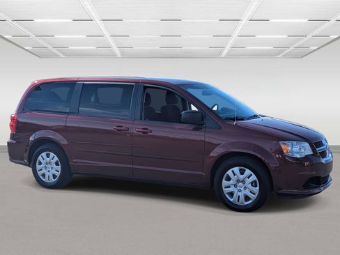 Used 2017 Dodge Grand Caravan SE w/ Power Window Group image 5