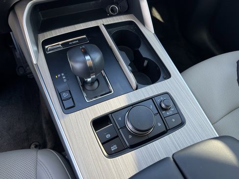 Used 2024 MAZDA CX-90 3.3 Turbo w/ Premium Package image 22