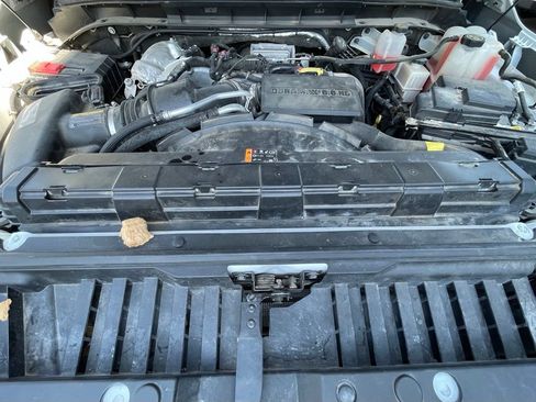 Used 2021 GMC Sierra 2500 AT4 w/ Gooseneck/5TH Wheel Package AWD/4WD image 32