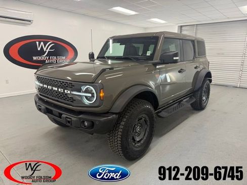 New 2025 Ford Bronco Badlands image 1
