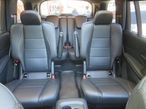 Used 2020 Mercedes-Benz GLS 450 4MATIC image 22