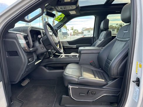 Used 2026 Ford F450 Platinum image 29