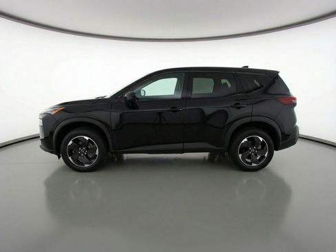 Used 2025 Nissan Rogue SV FWD image 5