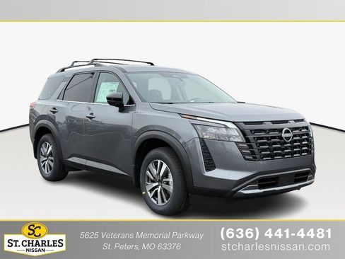 Used 2026 Nissan Pathfinder SL AWD/4WD image 1