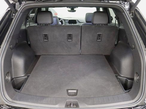 Used 2022 Chevrolet Blazer RS w/ Driver Confidence II Package image 32