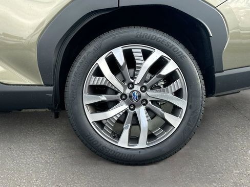New 2026 Subaru Forester Touring AWD/4WD image 32