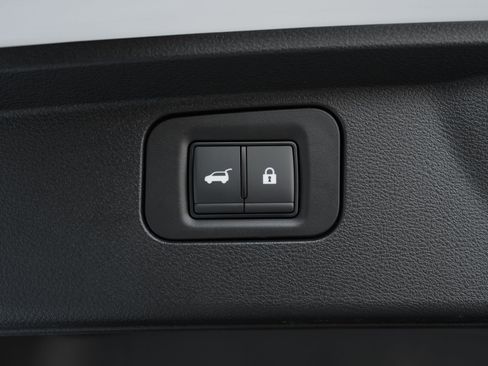 New 2026 INFINITI QX80 4WD w/ Sport Exterior Package image 32