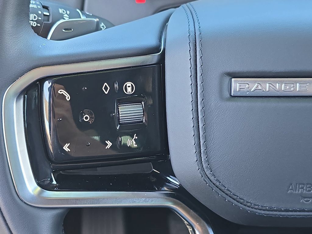 Certified 2026 Land Rover Range Rover Sport SE AWD/4WD image 18