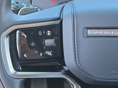Certified 2026 Land Rover Range Rover Sport SE AWD/4WD image 18