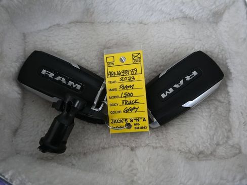 Used 2023 RAM 1500 Laramie AWD/4WD image 31