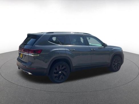 Used 2026 Volkswagen Atlas SE FWD image 12