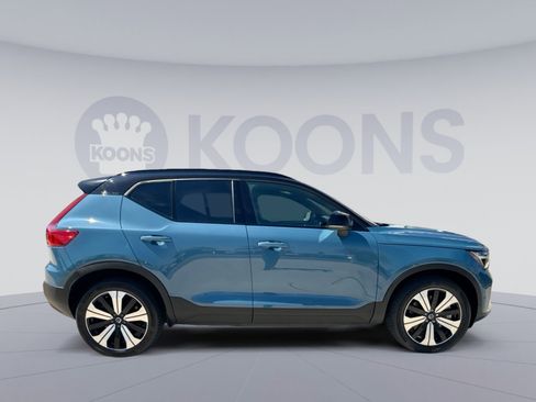 Used 2023 Volvo XC40 Recharge Plus w/ Protection Package Premier AWD/4WD image 8
