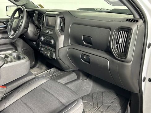 Used 2023 Chevrolet Silverado 1500 Custom Trail Boss AWD/4WD image 7
