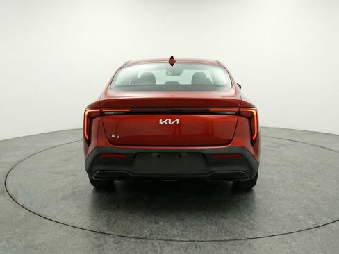 Used 2025 Kia K4 LXS image 7