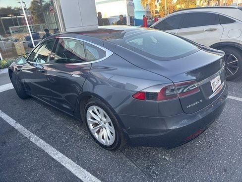 Used 2018 Tesla Model S 75D image 5