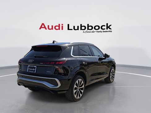 New 2026 Audi Q3 quattro 2.0T image 8