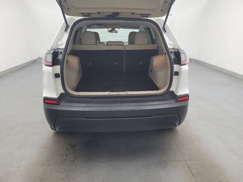 Used 2020 Jeep Cherokee Latitude w/ Cold Weather Group image 29