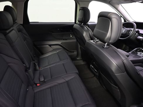 New 2026 Lincoln Nautilus Reserve AWD/4WD image 18