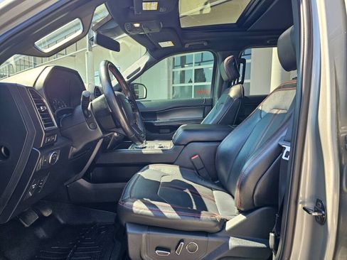 Used 2019 Ford Expedition Limited w/ Equipment Group 303A AWD/4WD image 20