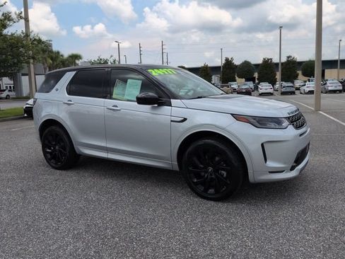 Used 2023 Land Rover Discovery Sport SE R-Dynamic AWD/4WD image 2