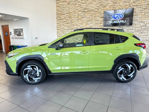New 2026 Subaru Crosstrek 2.5i Limited w/ Crosstrek Mirror Package AWD/4WD image 2