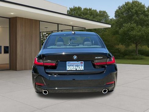 Used 2025 BMW 330i Sedan w/ Convenience Package RWD image 10