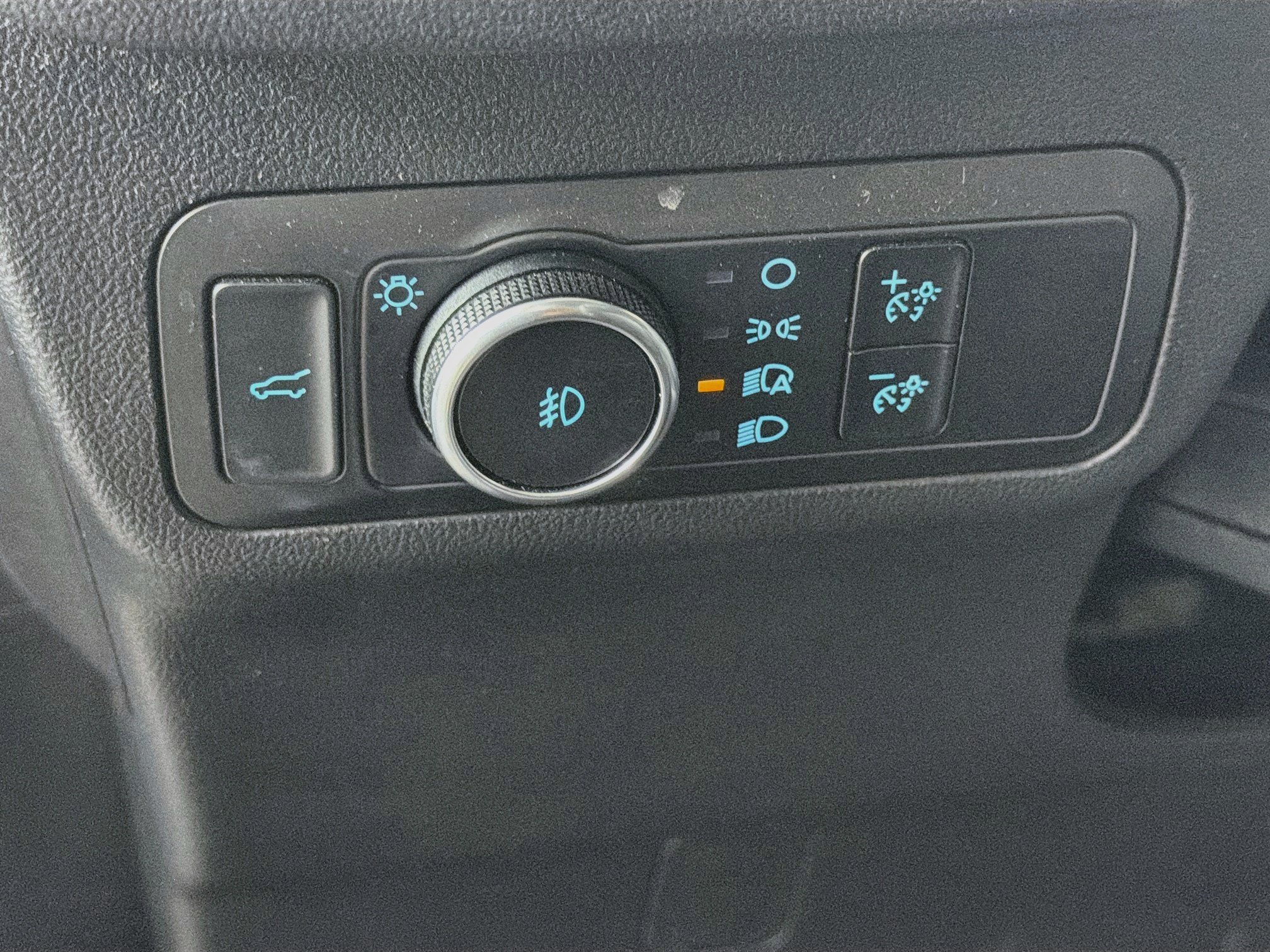 Used 2025 Ford Escape ST-Line Select AWD/4WD image 16