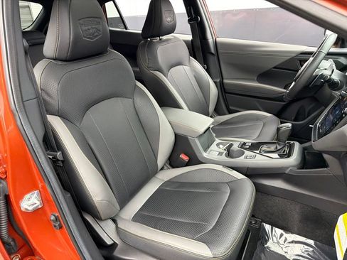 Used 2024 Subaru Crosstrek 2.5i Wilderness AWD/4WD image 28