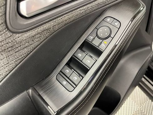 Used 2023 Nissan Rogue SV FWD image 29