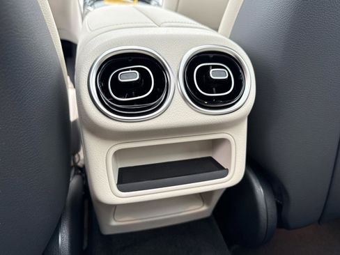 New 2026 Mercedes-Benz GLC 300 GLC 300 image 26